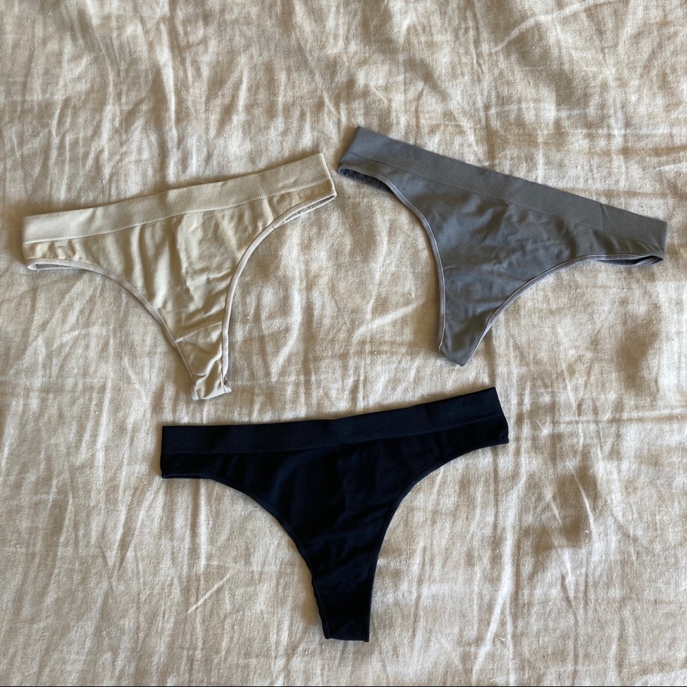 Thong Bundle